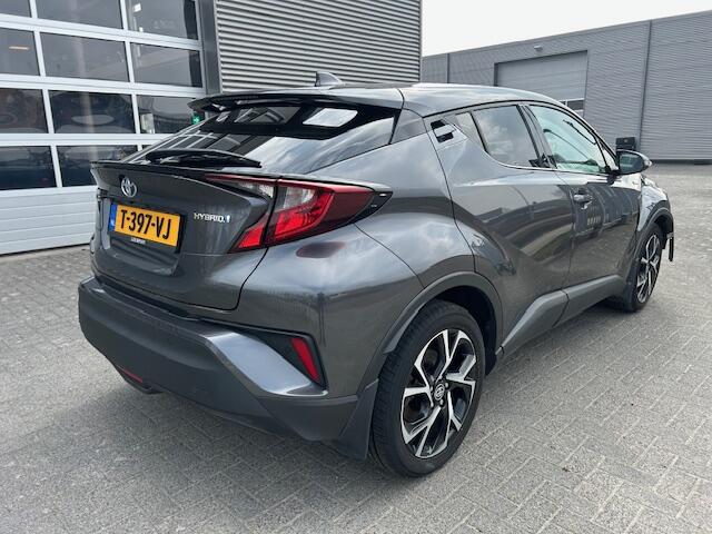 Toyota C-HR 1.8 Hybrid Business Plus