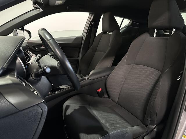 Toyota C-HR 1.8 Hybrid Dynamic - Automaat - Navi / Bluetooth / Camera