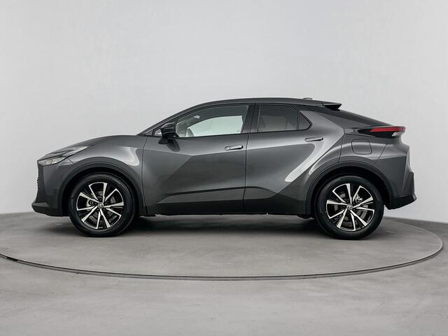 Toyota C-HR 1.8 Hybrid 140 Dynamic | Nieuw Display | Apple Carplay & Android Auto | Parkeercamera |*