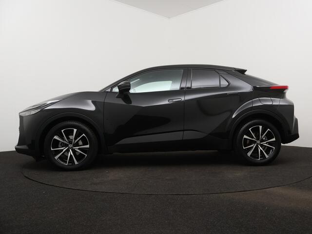 Toyota C-HR 1.8 Hybrid 140 Dynamic | Camera | Climate Control | Dodehoek Ass. | LM velgen | Parkeersensoren |