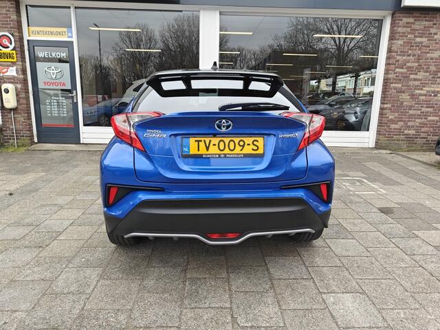 Toyota C-HR 1.8 Hybrid Adventure