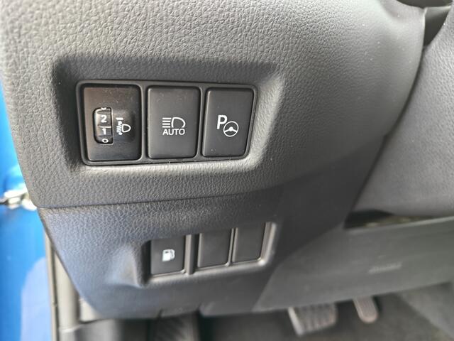 Toyota C-HR 1.8 Hybrid Adventure