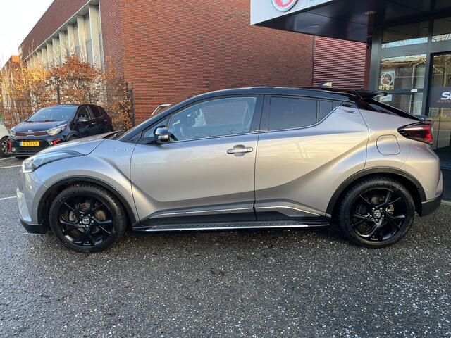 Toyota C-HR 1.8 Hybrid Bi-Tone Plus // FULL LED // JBL AUDIO // ADAP. CRUISE // KEYLESS // LEDER // DODEHOEK // NAVI // STANDKACHEL //