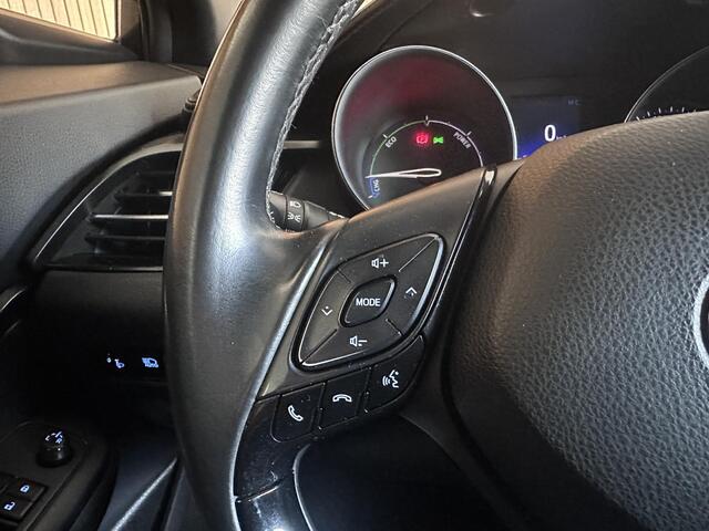 Toyota C-HR 1.8 Hybrid Energy Camera | Dealer onderhouden