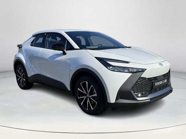 Toyota C-HR 2.0 Plug-in Hybrid 220 Dynamic | Platinum pearl white | Nieuw uit voorraad leverbaar |