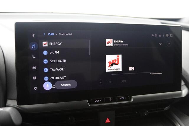 Toyota C-HR 1.8 Hybrid 140 First Edition | Navigatie | 360 graden camera | Electrische achterklep |