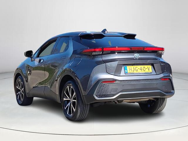 Toyota C-HR 1.8 Hybrid 140 Dynamic Plus | Apple CarPlay | Stuur/Stoelverwarming | Groot Navi | Rijklaarprijs incl. garantie |