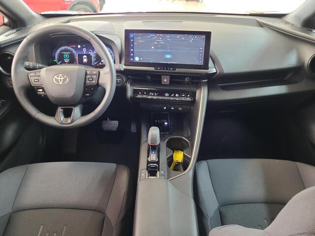 Toyota C-HR 1.8 Hybrid 140 Dynamic Plus | Apple CarPlay | Stuur/Stoelverwarming | Groot Navi | Rijklaarprijs incl. garantie |