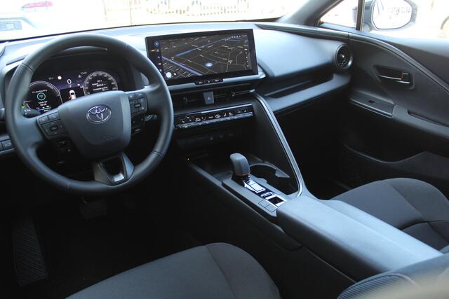 Toyota C-HR 2.0 Plug-in Hybrid 220 First Edition Bi-Tone | Rijklaar | Blind Spot | Apple/Android | Navi | LED | El.achterklep | Stoel-/stuurverw. | Keyless