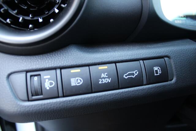 Toyota C-HR 2.0 Plug-in Hybrid 220 First Edition Bi-Tone | Rijklaar | Blind Spot | Apple/Android | Navi | LED | El.achterklep | Stoel-/stuurverw. | Keyless