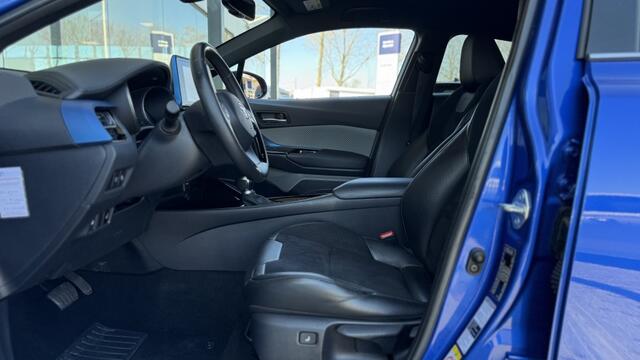 Toyota C-HR 1.8 Hyb. Exec. | Navi | Camera | Stoelverwarming