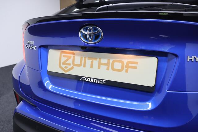 Toyota C-HR 1.8 Hybrid Style | Adaptive-cruise | Afneembare Trekhaak | Apple Carplay & Android Auto | Camera | Navigatie | Dodehoekdetectie