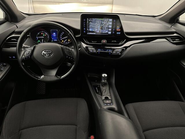 Toyota C-HR 1.8 Hybrid Dynamic Limited | Navigatie | 10 Jaar Toyota Garantie | Climate Control | Cruise Control |