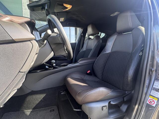 Toyota C-HR 1.8 Hybrid Bi-Tone Apple Carplay | Achteruitrijcamera | Adapt. Cruise