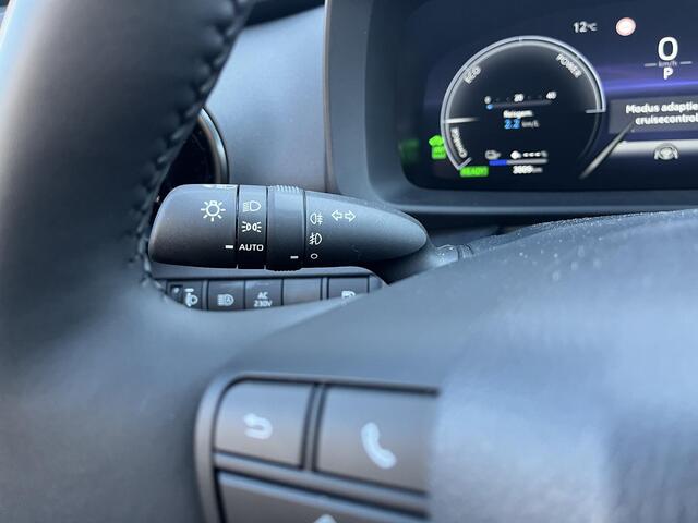 Toyota C-HR 2.0 Plug-in Hybrid 220 Dynamic