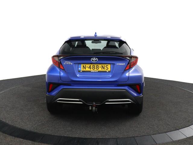 Toyota C-HR 2.0 Hybrid Dynamic | Trekhaak | Navigatie | Keyless Entry | DAB | 2.0 |