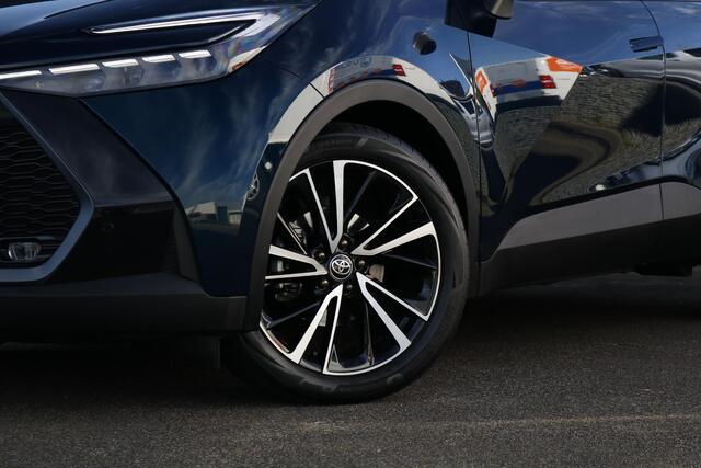 Toyota C-HR Hybrid 140 Executive
