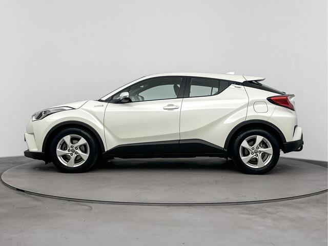Toyota C-HR 1.8 Hybrid Active Limited | Navigatie | Trekhaak | Cruise Control Adaptief |