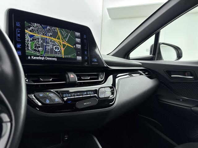 Toyota C-HR 1.8 Hybrid Active Limited | Navigatie | Trekhaak | Cruise Control Adaptief |