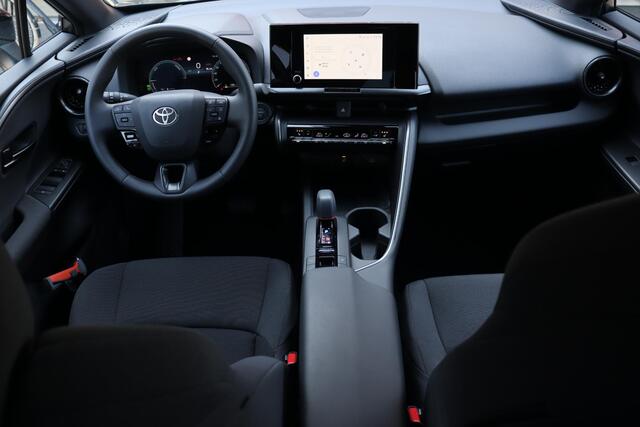 Toyota C-HR 2.0 Plug-in Hybrid 220 Dynamic Nieuw en direct leverbaar!