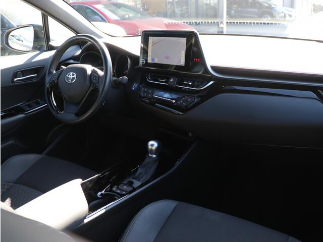 Toyota C-HR 1.8 Hybrid Style I Navi I Keyless I Dodehoekdetectie
