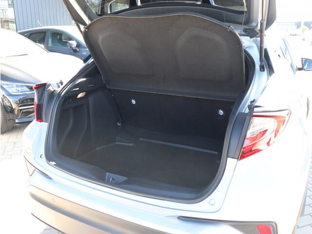 Toyota C-HR 1.8 Hybrid Style I Navi I Keyless I Dodehoekdetectie