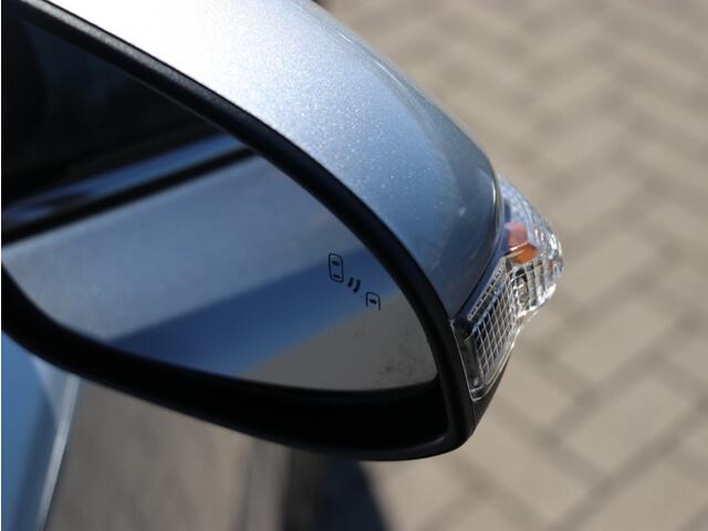 Toyota C-HR 1.8 Hybrid Style I Navi I Keyless I Dodehoekdetectie