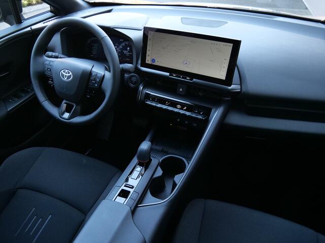 Toyota C-HR 1.8 Hybrid 140pk Dynamic Automaat Apple Carplay / Dodehoek / Camera / Stoelverwarming