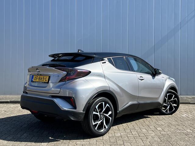 Toyota C-HR 1.8 Hybrid Bi-Tone Plus Dodehoek Detectie Parkeersensoren V+A Stoel Verwarming