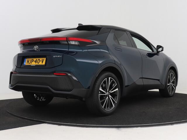 Toyota C-HR 2.0 Plug-in Hybrid 220 Executive