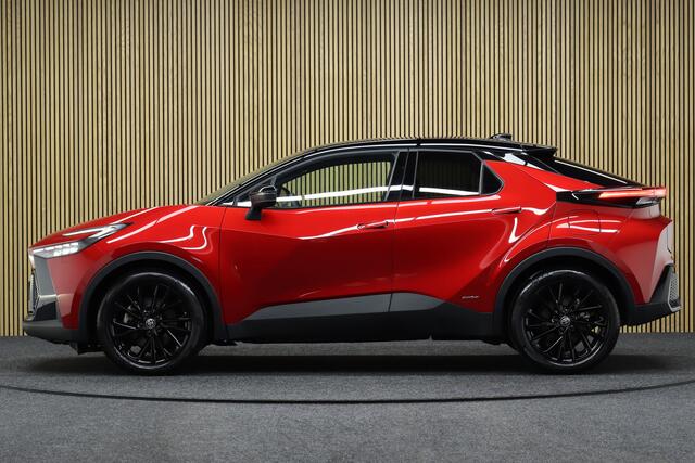 Toyota C-HR 2.0 Hybrid 200 AWD GR SPORT Première Edition | ¤ 7.000,- Demo Voordeel | Panoramadak | Head-up Display | Adaptive-cruise | Dodehoekdetectie | 360 Graden Camera