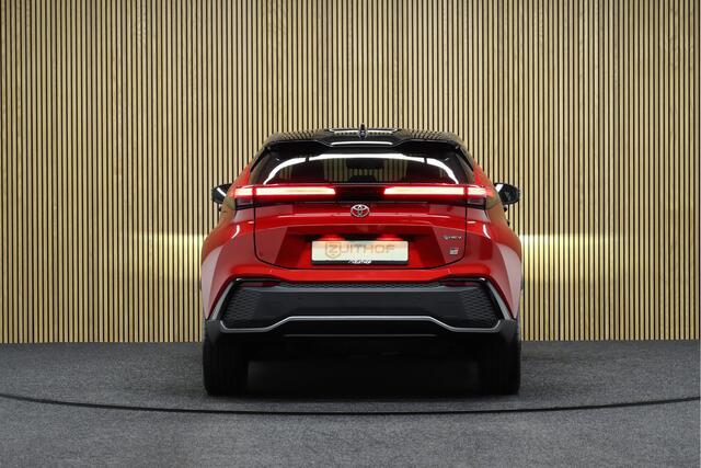 Toyota C-HR 2.0 Hybrid 200 AWD GR SPORT Première Edition | ¤ 7.000,- Demo Voordeel | Panoramadak | Head-up Display | Adaptive-cruise | Dodehoekdetectie | 360 Graden Camera