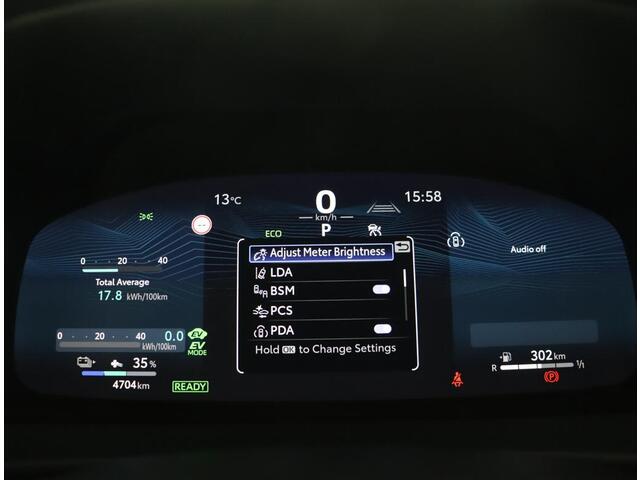 Toyota C-HR 2.0 Plug-in Hybrid 220 Dynamic | Nieuw geleverd | Eerste eigenaar | 65km elektrisch bereik |