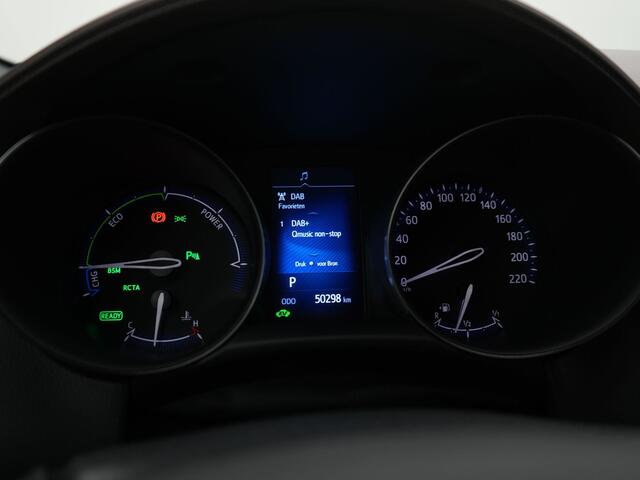 Toyota C-HR 1.8 Hybrid Executive Ultimate | NL-Auto | Lederen bekleding | Stoelverwarming | Parkeersensoren V+A |