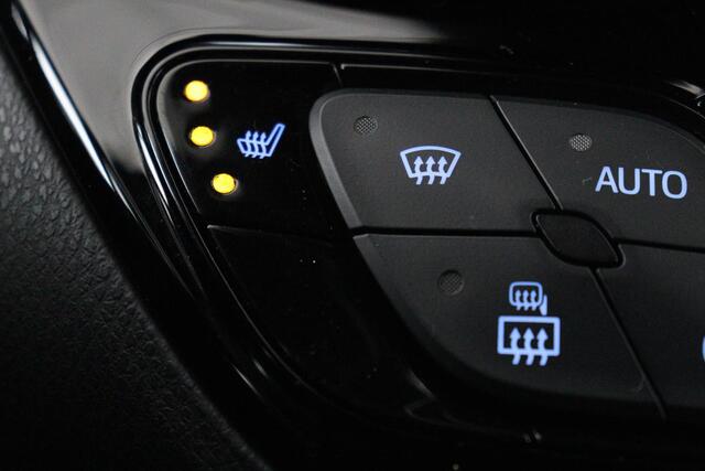 Toyota C-HR 2.0 Hybrid First Edition | Automaat | Trekhaak | Navigatie | Stoelverwarming |