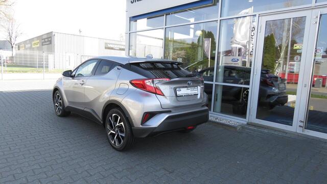 Toyota C-HR 1.8 Hybrid Dynamic NAVI,ADAPTIVE CRUISE,EATC AIRCO,STOELVERW,32313KM.