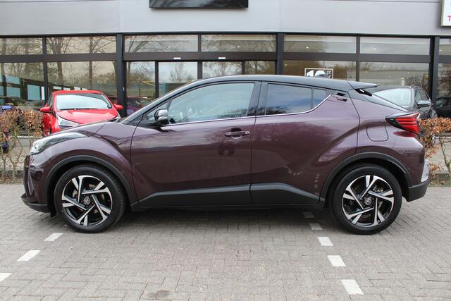 Toyota C-HR 1.8 Hybrid Style Bi-tone | Rijklaar | Blind Spot | LED | Navi | Apple/Android | Stoel-/stuurverw. | NL-auto