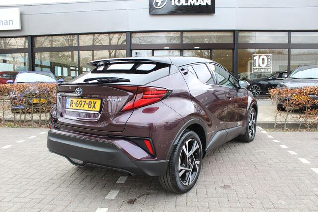 Toyota C-HR 1.8 Hybrid Style Bi-tone | Rijklaar | Blind Spot | LED | Navi | Apple/Android | Stoel-/stuurverw. | NL-auto