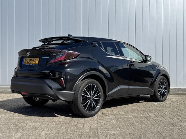 Toyota C-HR 1.8 Hybrid Style Limited Keyless Camera Cruise BSM Stoel Verwarming
