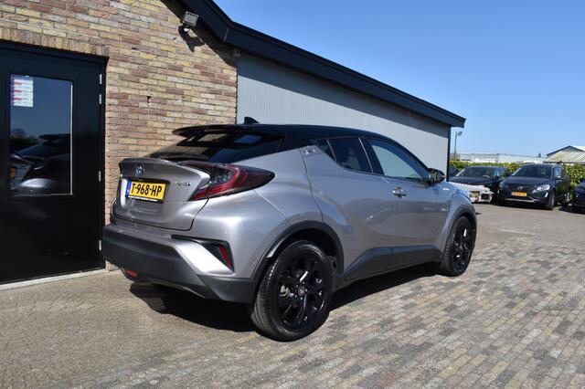 Toyota C-HR 1.8 HYBRID PREMIUM, Bi Tone Cruise, Camera, Navi