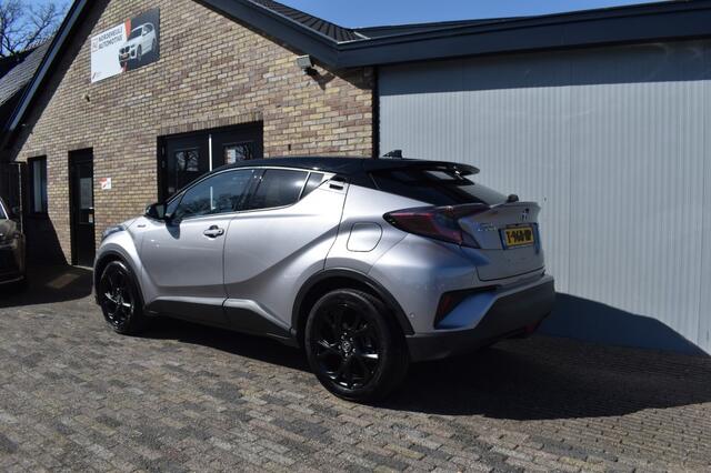 Toyota C-HR 1.8 HYBRID PREMIUM, Bi Tone Cruise, Camera, Navi
