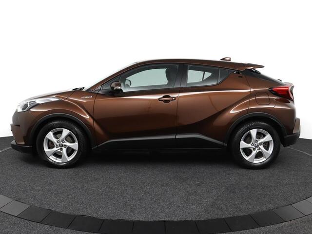Toyota C-HR 1.8 Hybrid Dynamic | Navigatie | Trekhaak |