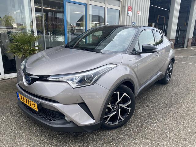 Toyota C-HR 1.8 Hybrid Style Bi-Tone Lederen bekleding