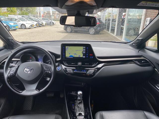 Toyota C-HR 1.8 Hybrid Style Bi-Tone Lederen bekleding