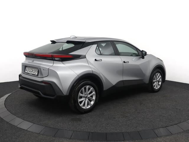 Toyota C-HR 1.8 Hybrid 140 Active | Nieuw uit voorraad leverbaar! | 10 Jaar garantie!