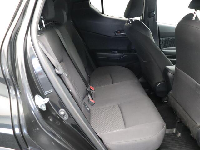 Toyota C-HR 1.8 Hybrid Style | Cruise Control | Stoelverwarming | Dodehoek Detectie | Climate Control |