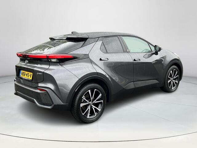 Toyota C-HR 1.8 Hybrid 140 Dynamic | Navigatie | Apple CarPlay/Android auto | Achteruitrijcamera | Stoel en stuurverwarming