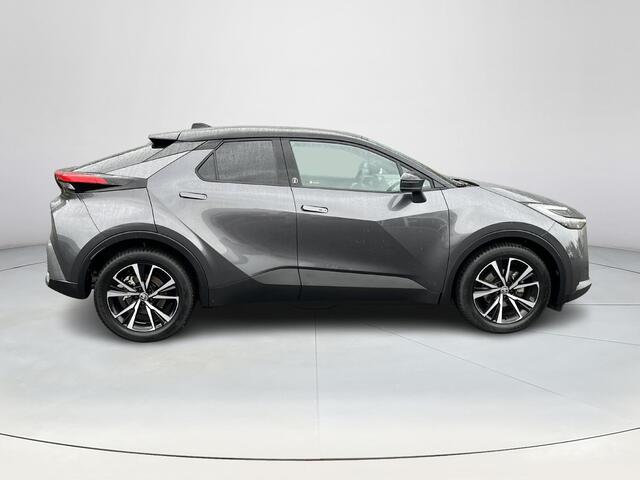 Toyota C-HR 1.8 Hybrid 140 Dynamic | Navigatie | Apple CarPlay/Android auto | Achteruitrijcamera | Stoel en stuurverwarming