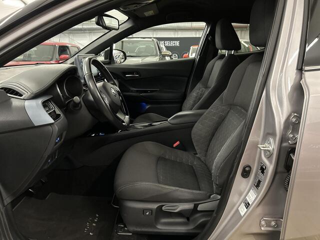 Toyota C-HR 1.8 Hybrid Bi-Tone | 06-10141018 Voor meer informatie