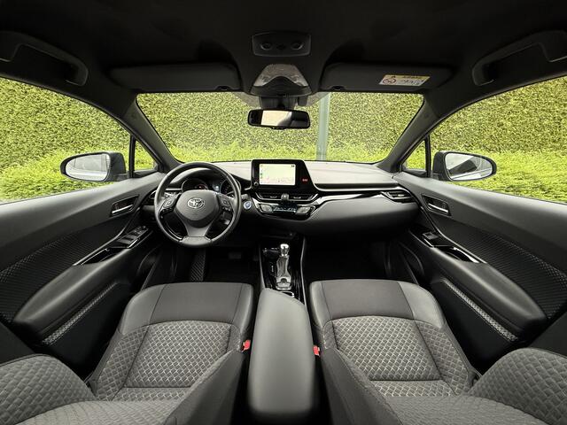 Toyota C-HR 1.8 Hybrid Executive l ACC l BLS l CAMERA l ECC l LED l NAVI l PDC V+A l 27.000km